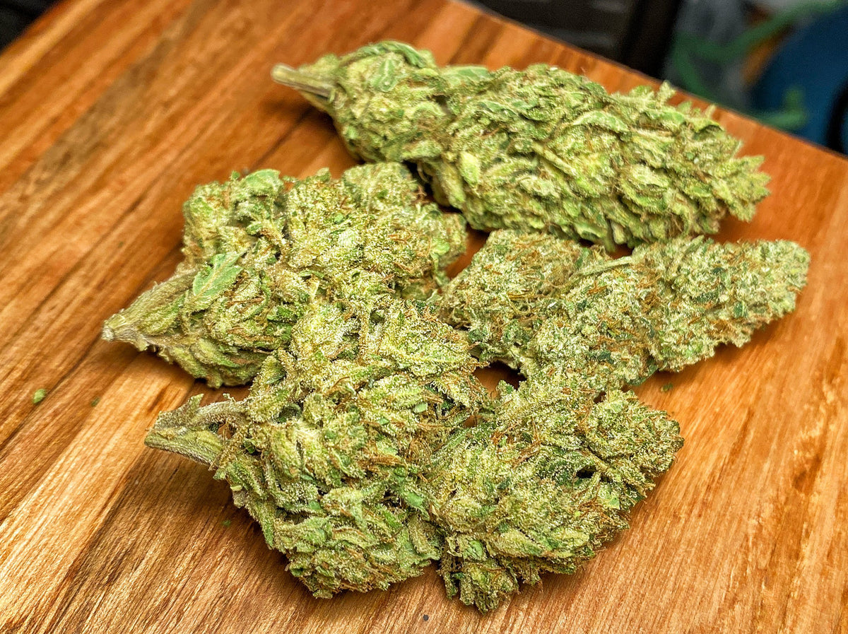 Hot Blonde - Best CBD Flower - BackWoodz 